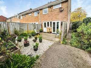 Photo 5- click for photo gallery